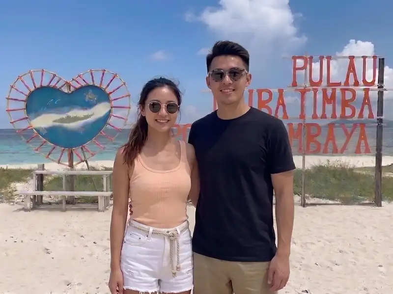 Exploring the pristine Pulau Timba Timba with Parapat Water Village Resort near Semporna.